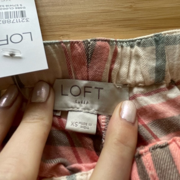 LOFT nwt sleep shorts flannel pink cute loungewear - Picture 3 of 5